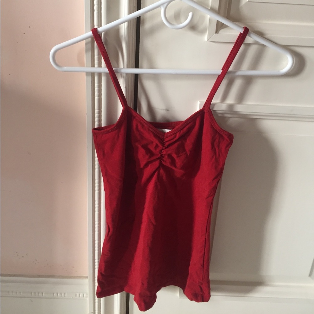 ZARA basic t-shirt tank in beautiful cranberry red